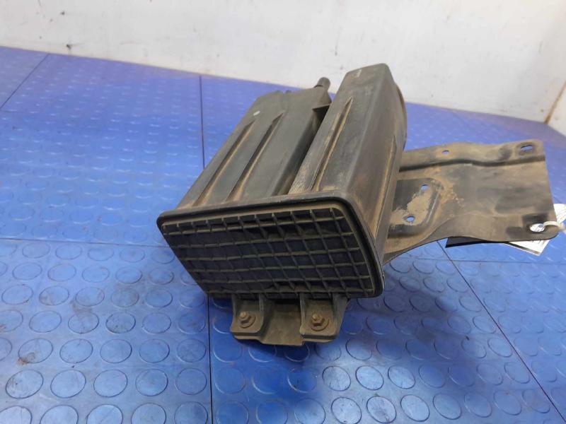 2012 Mazda Mazda5 Evaporator Canister