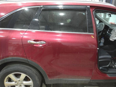 2017 Kia Sorento Rear Door