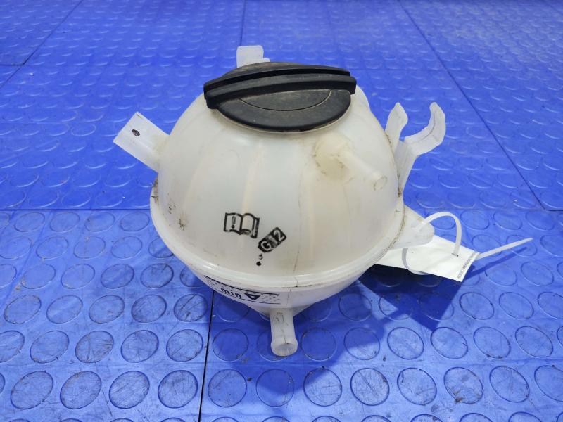 2016 Volkswagen Jetta Coolant Recovery Bottle