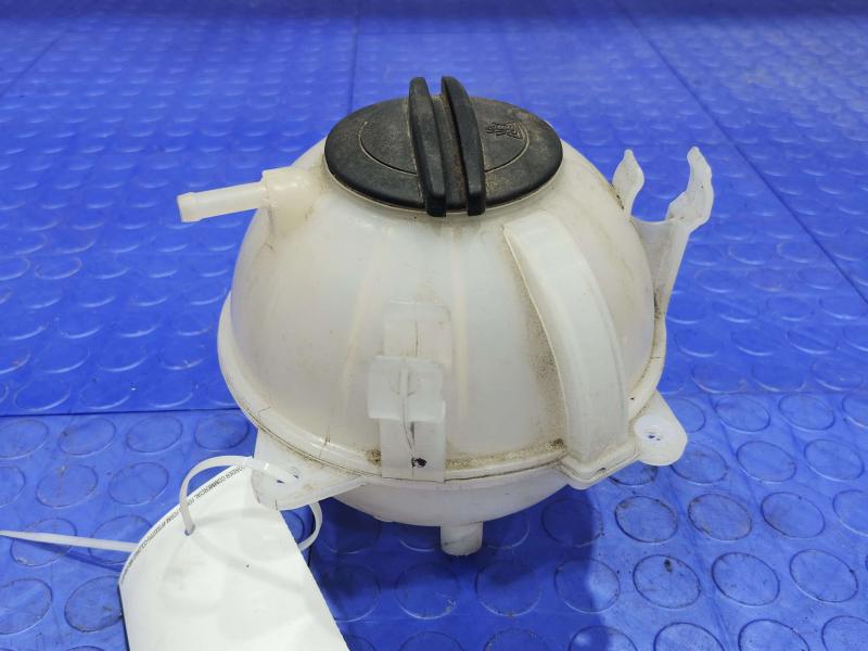 2016 Volkswagen Jetta Coolant Recovery Bottle