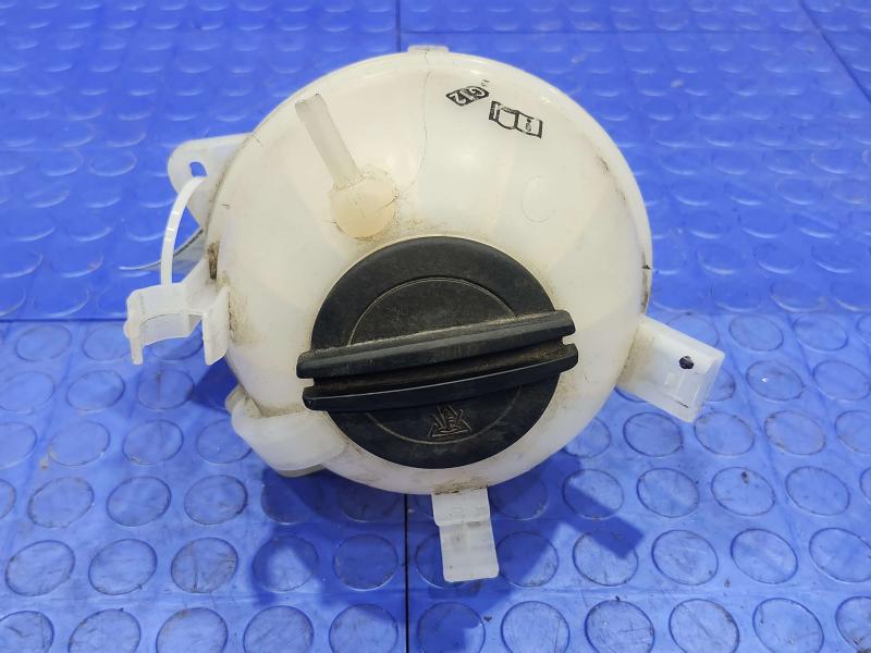 2016 Volkswagen Jetta Coolant Recovery Bottle