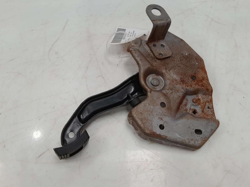 1997 - 2000 Buick Park Avenue Parking Brake Pedal Lever Assembly OEM 25658072