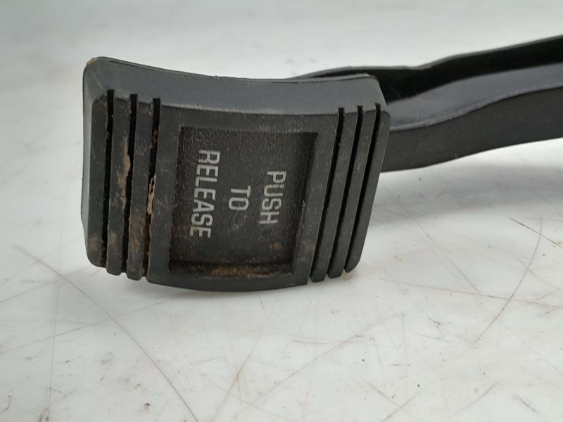 1997 - 2000 Buick Park Avenue Parking Brake Pedal Lever Assembly OEM 25658072