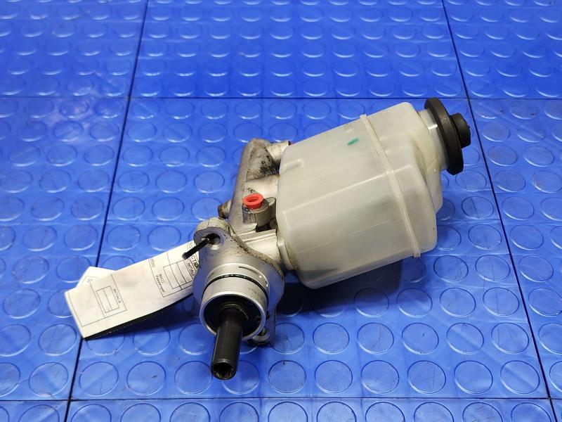2002 Toyota Camry Master Cylinder