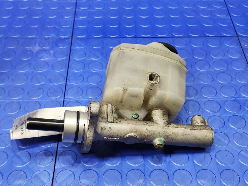 2002 Toyota Camry Master Cylinder