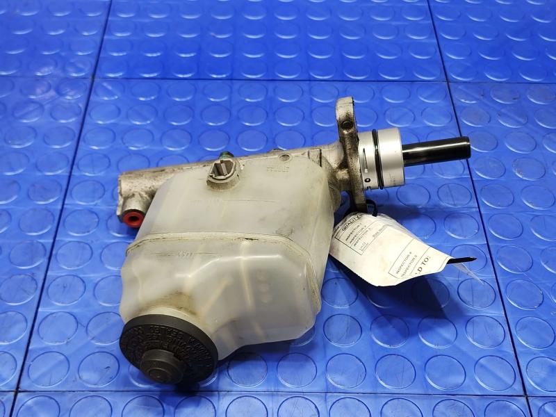 2002 Toyota Camry Master Cylinder