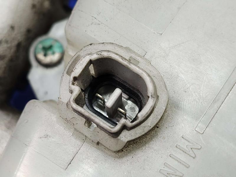 2002 Toyota Camry Master Cylinder