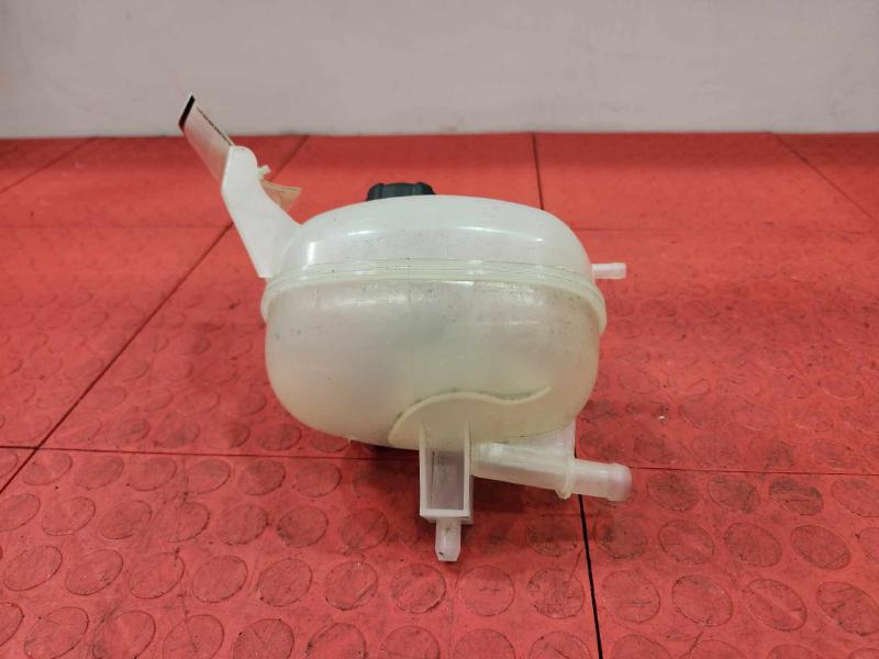 2020 Nissan Kicks Coolant Recovery Bottle