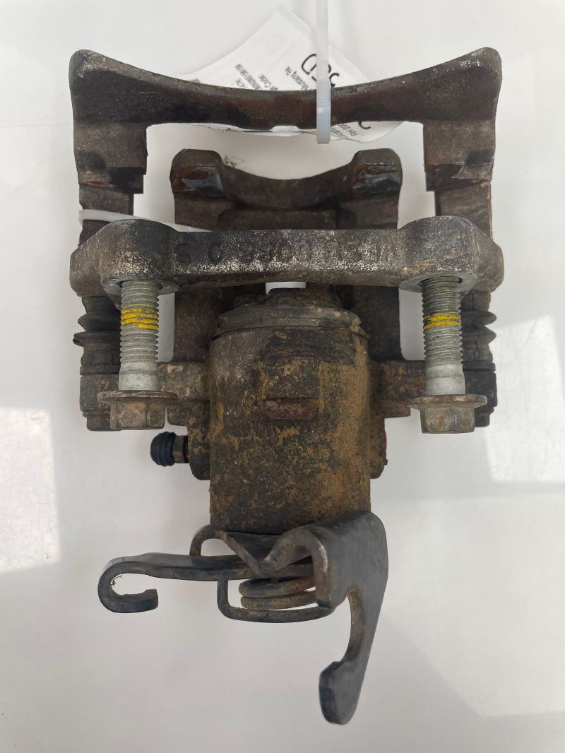 2005 - 2014 Ford Mustang Rear Brake Caliper RH Passenger Side OEM DR3Z2552C
