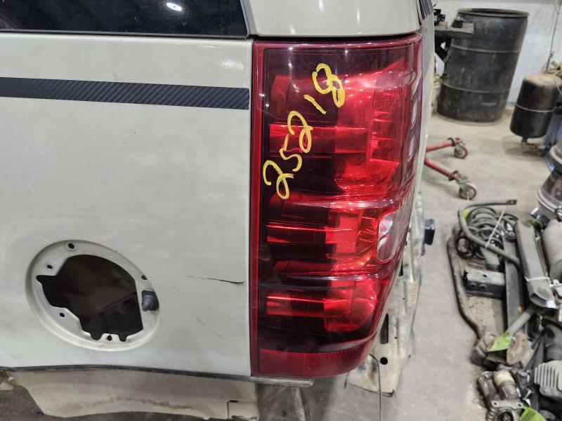2010 Chevrolet Tahoe Tail Light Assembly