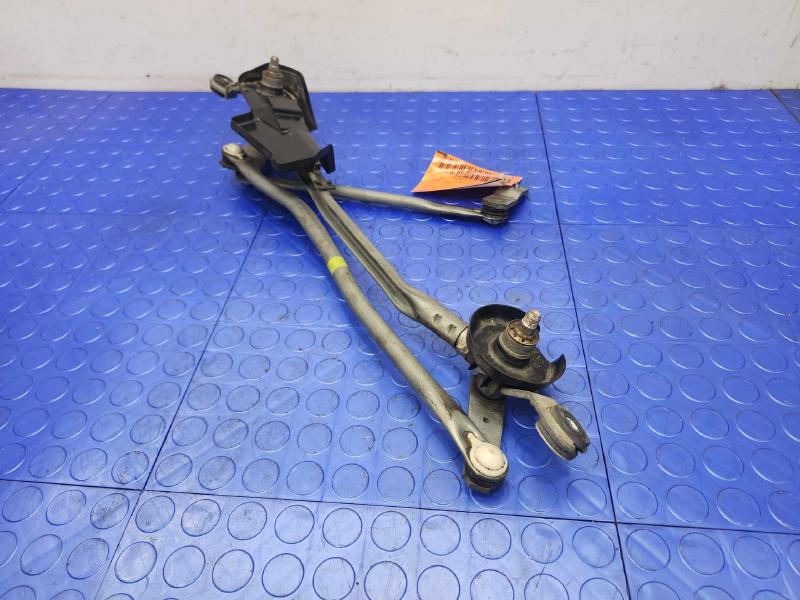 2014 Lexus IS 250 Wiper Trans. Linkage