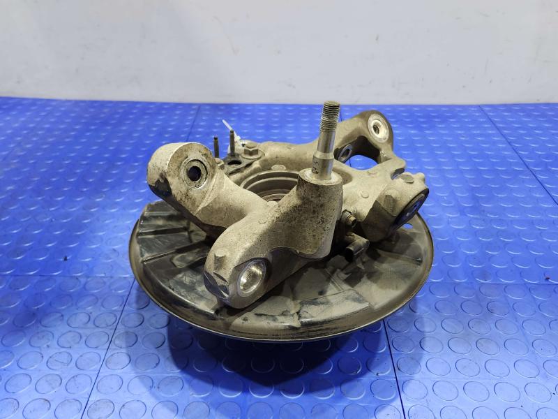 2008 Lexus LS 460 Rear Knuckle/Stub Axle