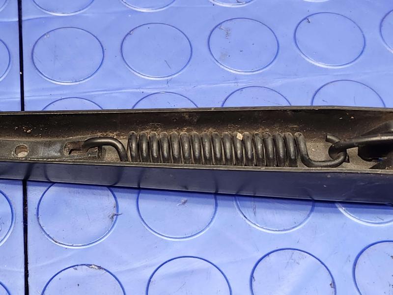 2005 Volkswagen Jetta Wiper Arm