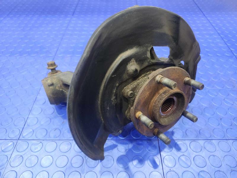 2015 Nissan Rogue Spindle Knuckle Front