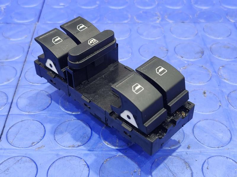 2016 Volkswagen Jetta Door Switch Front