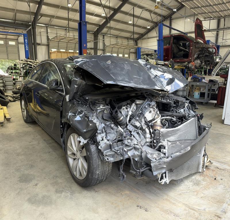 2015 Buick Regal Center Pillar