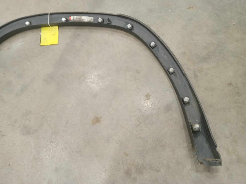 2018 Volkswagen Atlas Wheel Opening Moulding