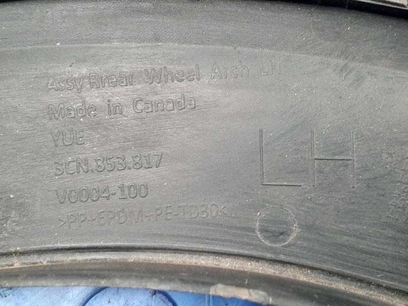 2018 Volkswagen Atlas Wheel Opening Moulding
