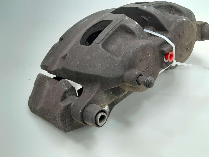 2007-2009 Ford Expedition Navigator Front Caliper RH Passenger Side OEM 8L1Z2B120A