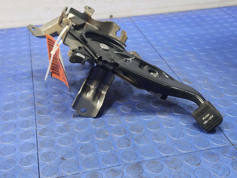 2010-2015 Toyota Prius Parking Brake Lever Pedal Assembly OEM 46200-47070