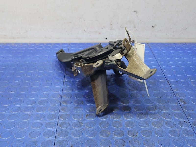 2010-2015 Toyota Prius Parking Brake Lever Pedal Assembly OEM 46200-47070