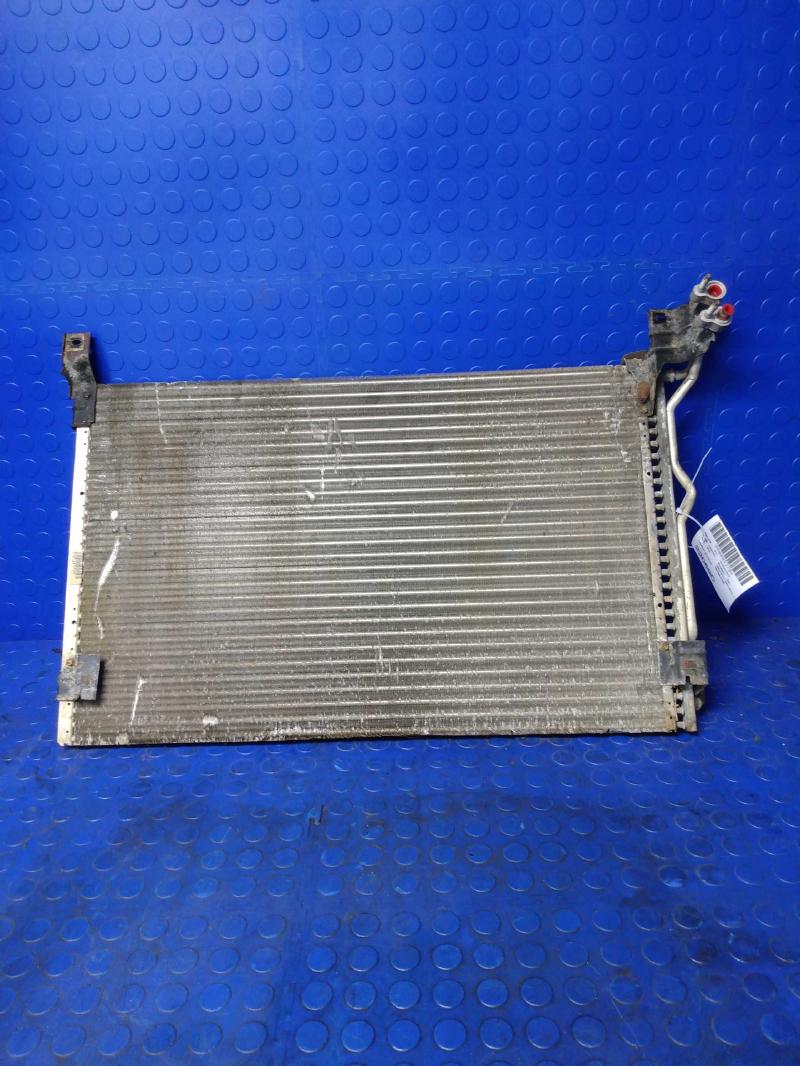 2005 Ford Crown Victoria Condenser