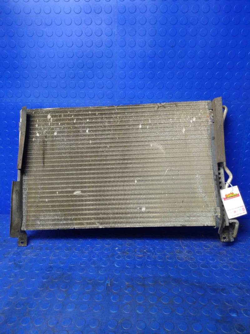 2005 Ford Crown Victoria Condenser