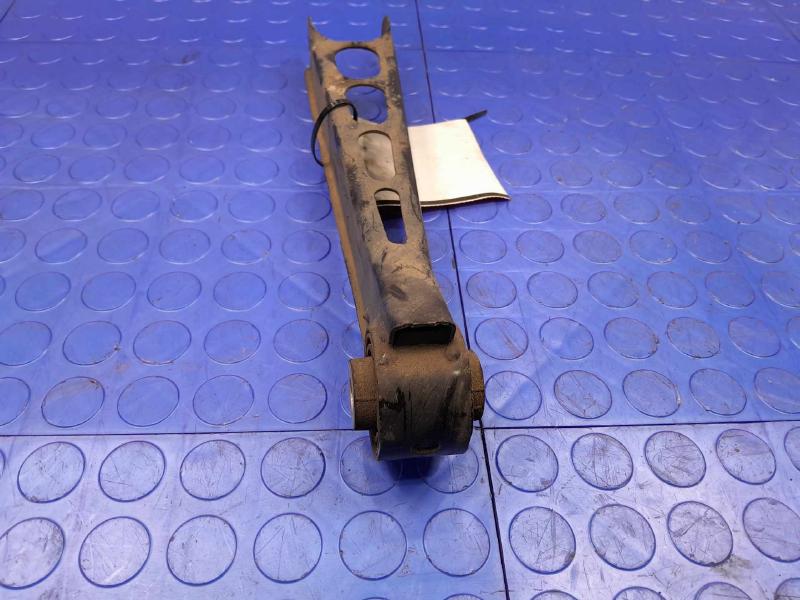 2013 Cadillac ATS Lower Control Arm Rr