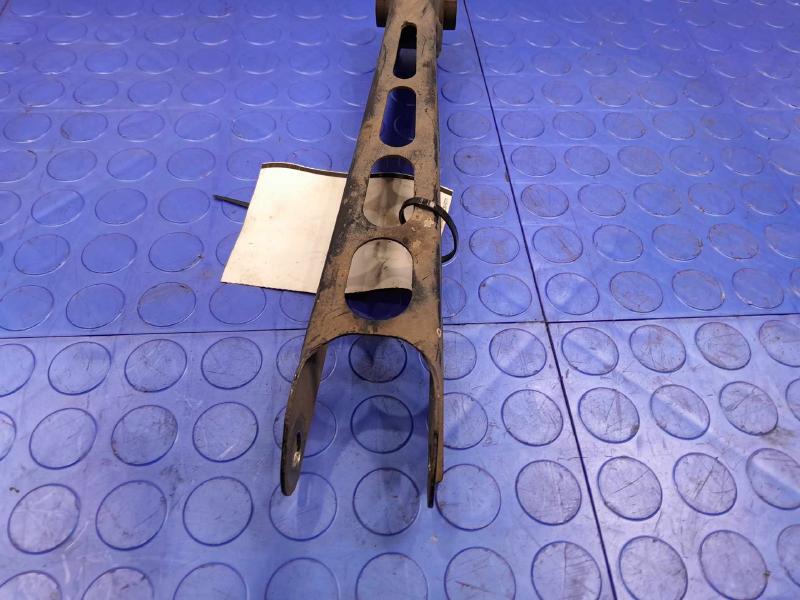 2013 Cadillac ATS Lower Control Arm Rr