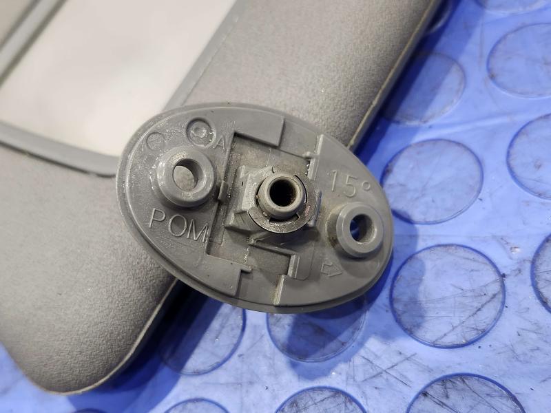 2009 Toyota Tacoma Sun Visor