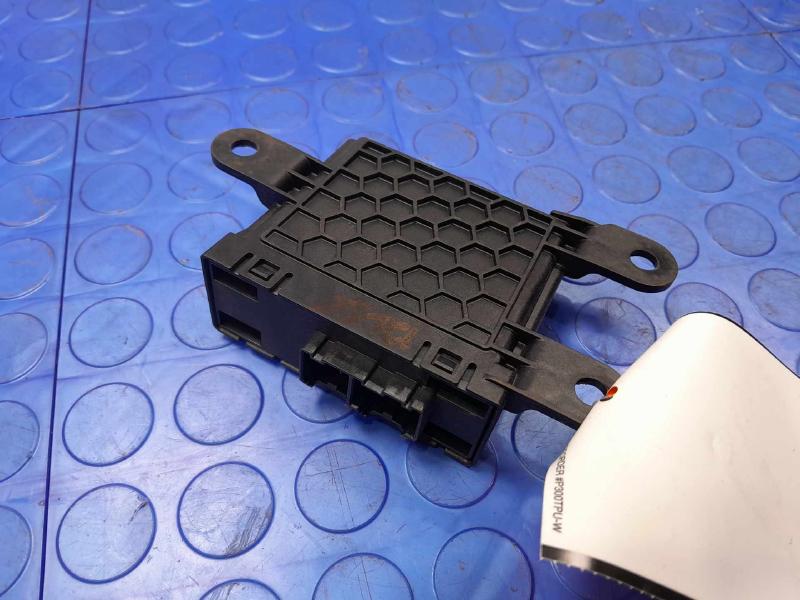 2021 Dodge Charger Network Gateway Control Module Genuine OEM 68492545AA