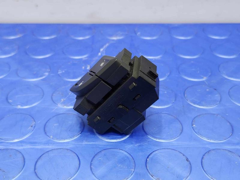 2014-2019 Cadillac CTS Sedan Driver Door Lock Control Switch OEM 22988363