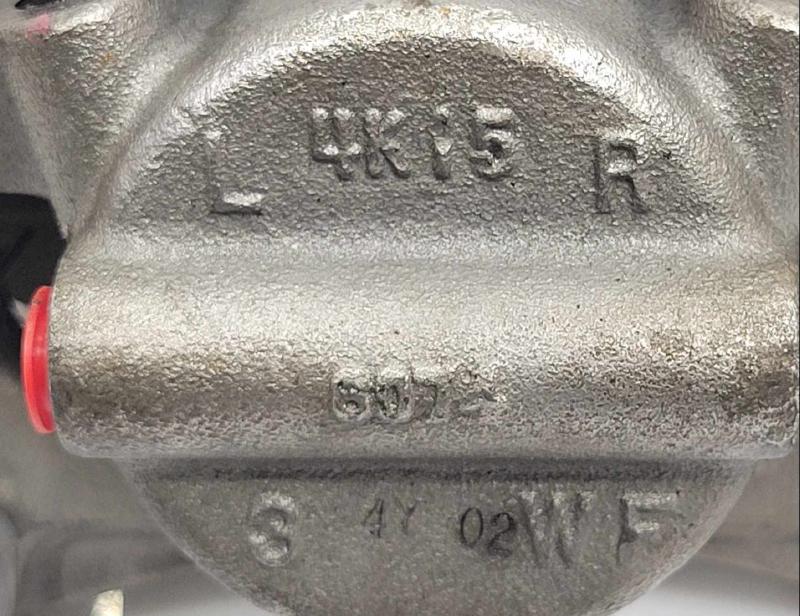 2015 Chrysler 200 Caliper