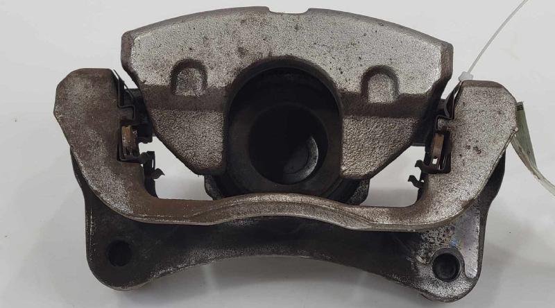 2015 Chrysler 200 Caliper