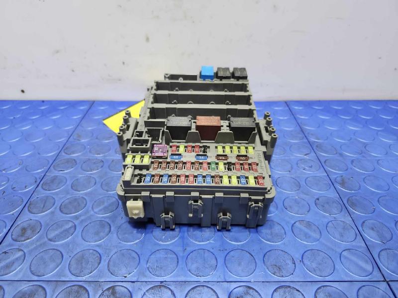 2016-2018 Acura RDX Cabin Fuse Box Multiplex Junction Block OEM 38200-TX4-A20