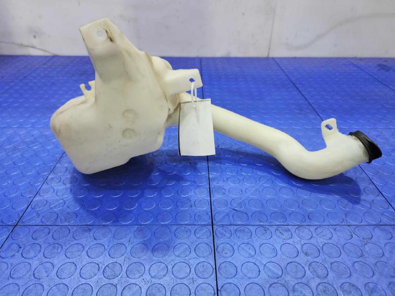 2010 Chevrolet Impala Washer Bottle