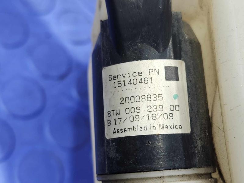 2010 Chevrolet Impala Washer Bottle