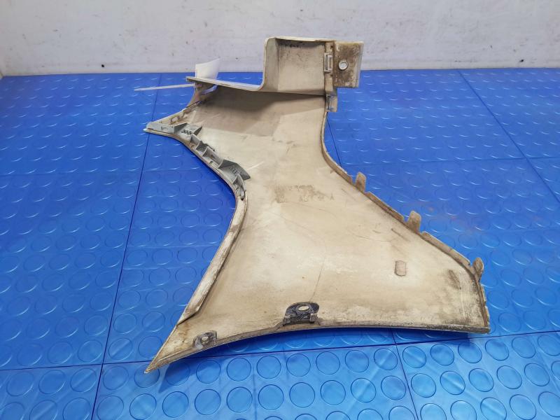 2015 Ford Transit Connect Bumper Tip