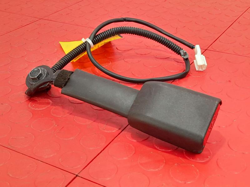 2016 Infiniti QX50 Front Seat Belt
