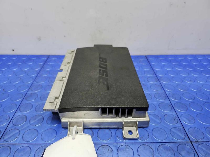 2017-2019 Audi Q7 Bose Radio Amplifier Unit Genuine OEM Part 4M0035223C