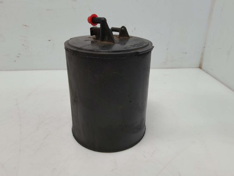 1993 Chevrolet S10 Evaporator Canister