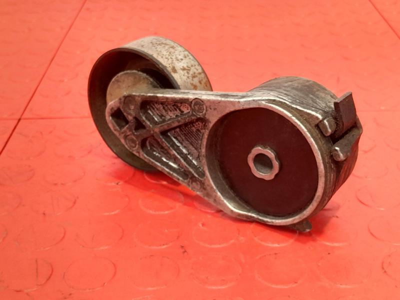 2006 Nissan Pathfinder Engine Belt Tensioner