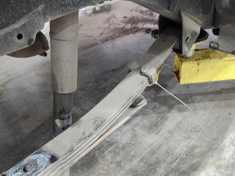 2016 Chevrolet Colorado Leaf Spring Rear
