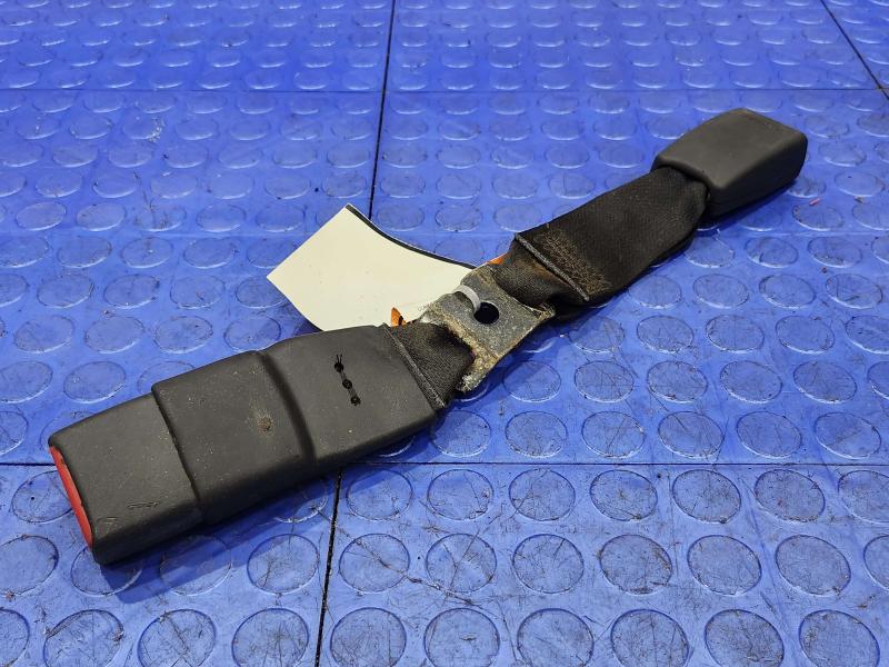 2011 Toyota Corolla Rear Seat Belt