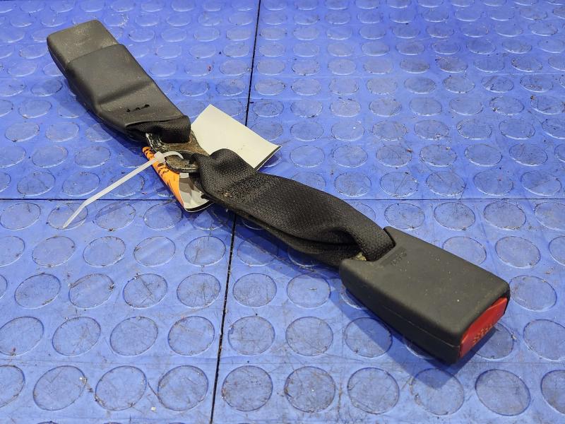 2011 Toyota Corolla Rear Seat Belt