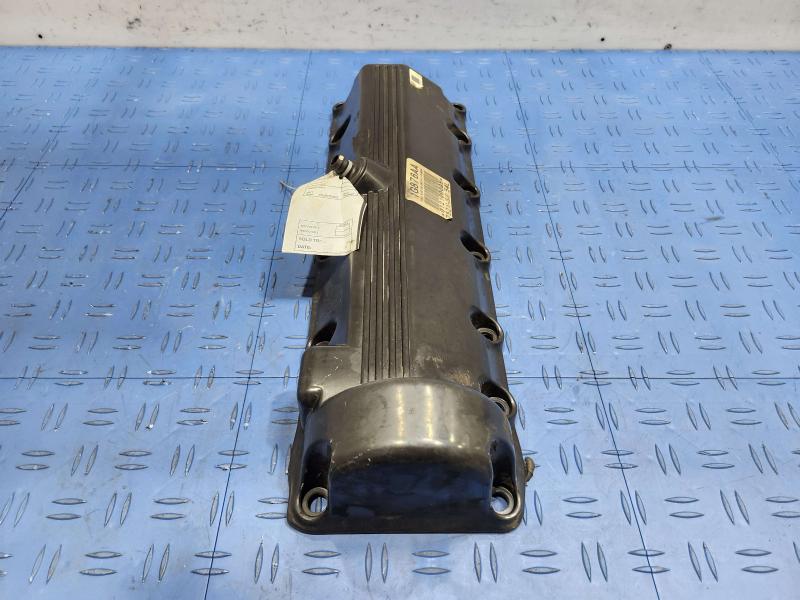 2001 Ford F-150 Valve Cover