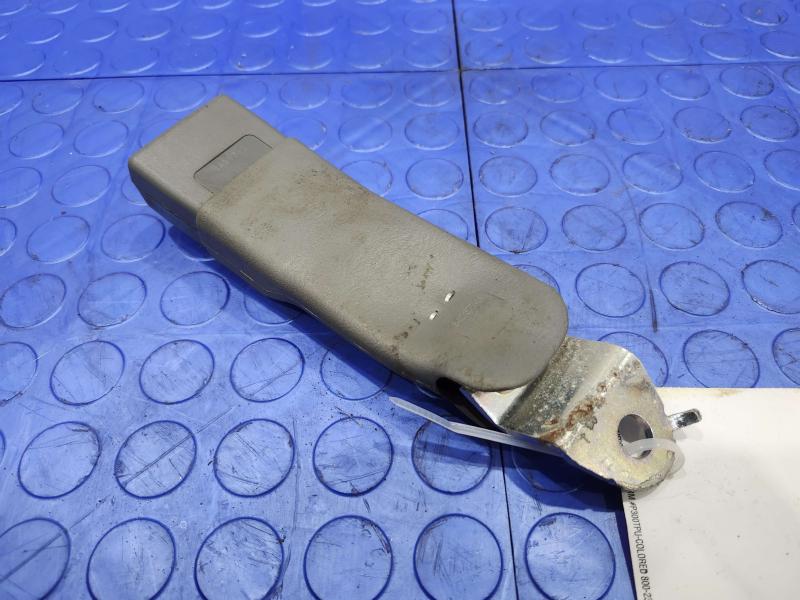 2014 Chevrolet Silverado 1500 Front Seat Belt