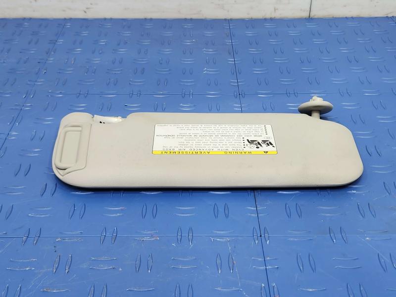2013 Toyota Yaris Sun Visor