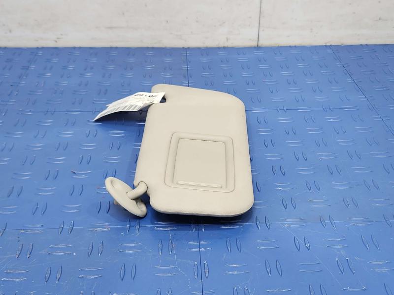 2013 Toyota Yaris Sun Visor