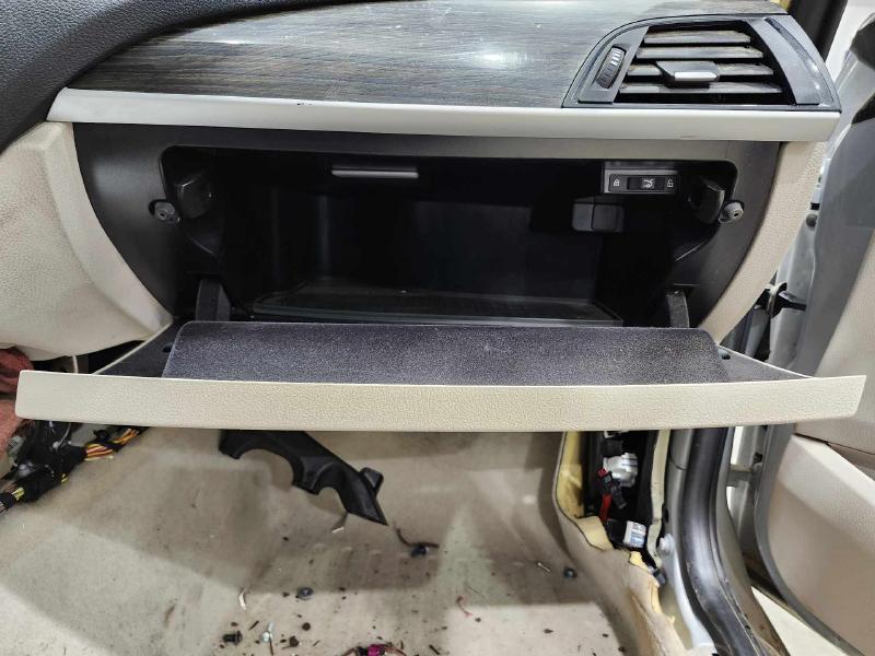2014 BMW 228i Glove Box